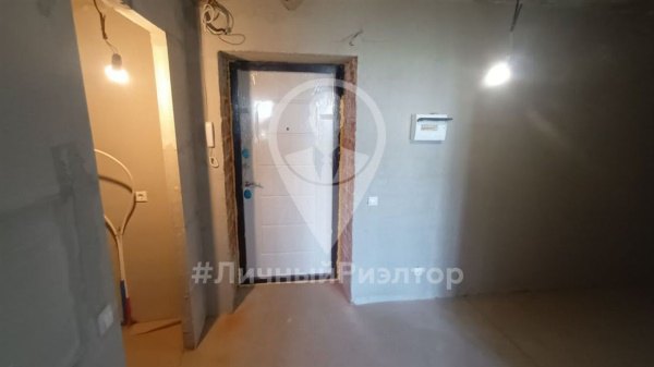 1-к квартира, 11/16 эт., 42м²
