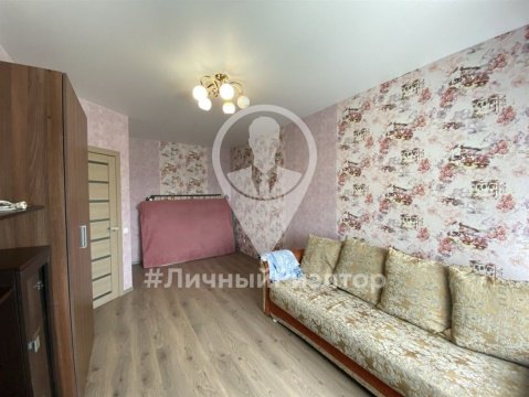 1-к квартира, 10/11 эт., 40м²