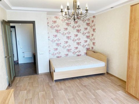 1-к квартира, 10/11 эт., 45м²