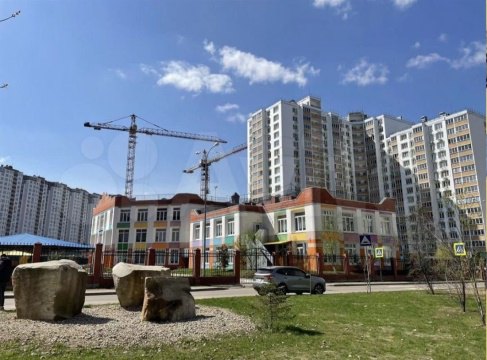1-к квартира, 11/17 эт., 39м²