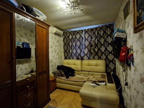 3-к квартира, 4/4 эт., 65м²