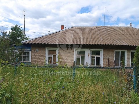 3-к квартира, 1/1 эт., 48м²