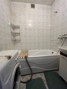 1-к квартира, 7/10 эт., 38м²