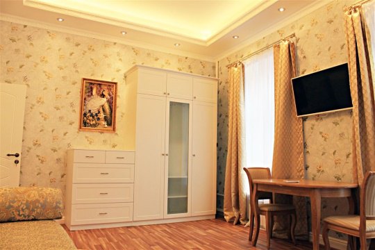 3-к квартира, 2/4 эт., 107м²