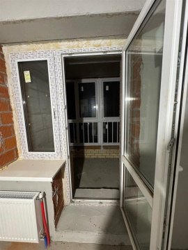 1-к квартира, 11/16 эт., 42м²