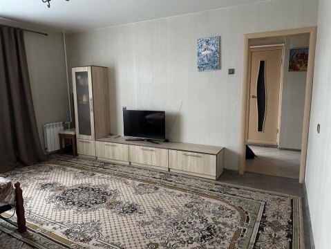 1-к квартира, 16/17 эт., 40м²