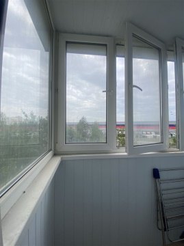 2-к квартира, 3/17 эт., 54м²
