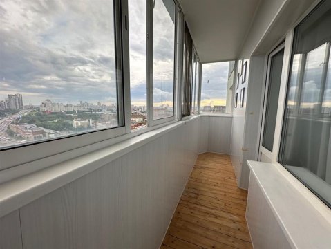 1-к квартира, 16/17 эт., 40м²