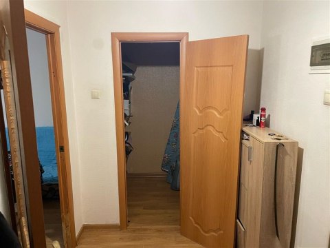 3-к квартира, 7/9 эт., 52м²