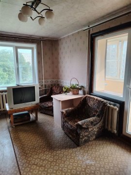 2-к квартира, 4/9 эт., 50м²