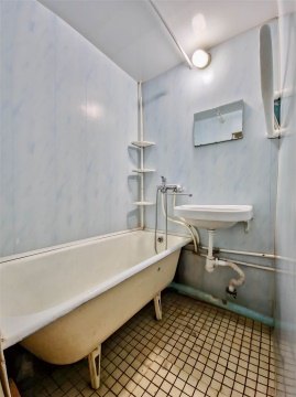 2-к квартира, 2/9 эт., 42м²