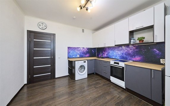2-к квартира, 22/23 эт., 48м²