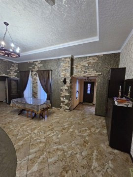 Дом 120м², участок 6 сот.