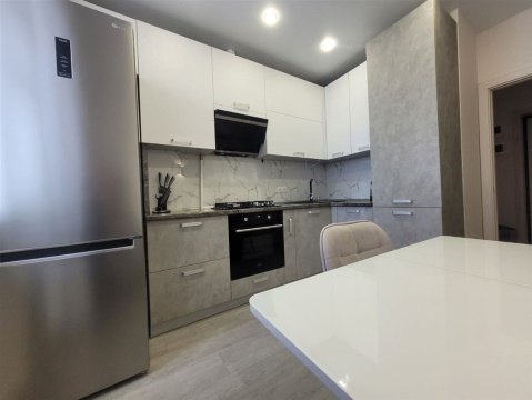 2-к квартира, 5/11 эт., 50м²