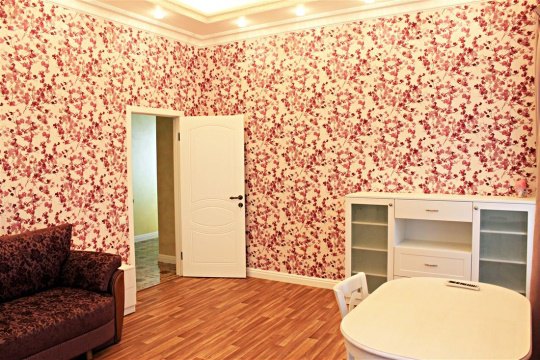 3-к квартира, 2/4 эт., 107м²
