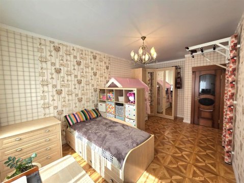 3-к квартира, 2/23 эт., 99м²