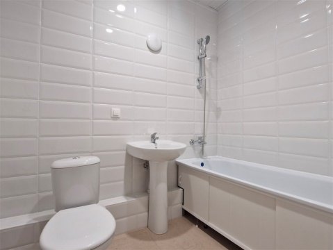 3-к квартира, 11/21 эт., 75м²