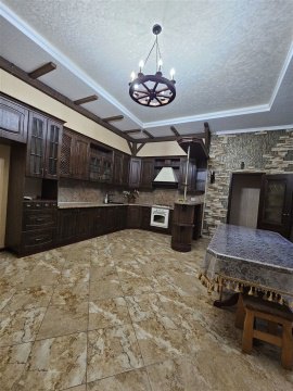 Дом 120м², участок 6 сот.