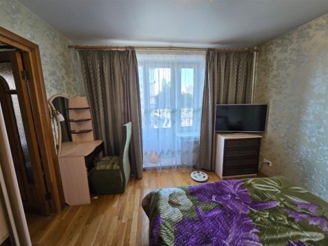 3-к квартира, 4/9 эт., 60м²