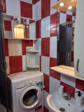 2-к квартира, 4/5 эт., 44м²