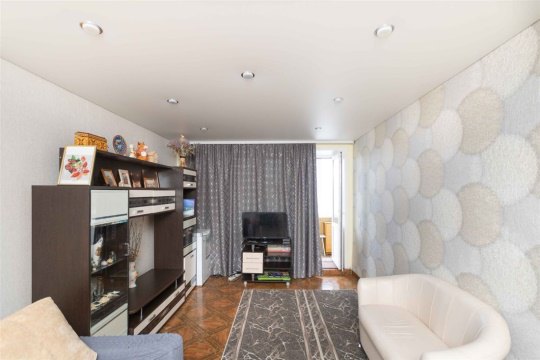 2-к квартира, 5/5 эт., 44м²