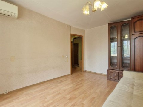 2-к квартира, 3/9 эт., 40м²