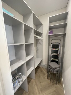2-к квартира, 20/37 эт., 62м²