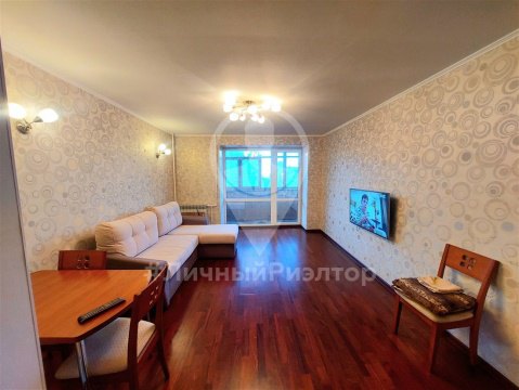 2-к квартира, 5/10 эт., 61м²