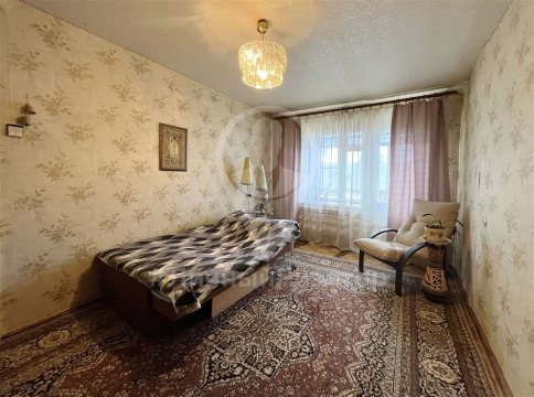 2-к квартира, 5/5 эт., 45м²