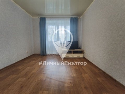 2-к квартира, 1/10 эт., 71м²