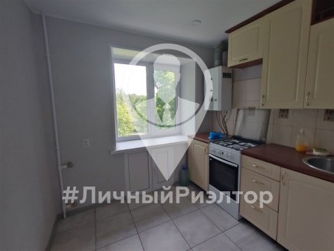 2-к квартира, 5/5 эт., 47м²