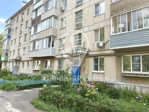 2-к квартира, 3/5 эт., 45м²