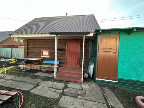 Дом 97м², участок 6,5 сот.