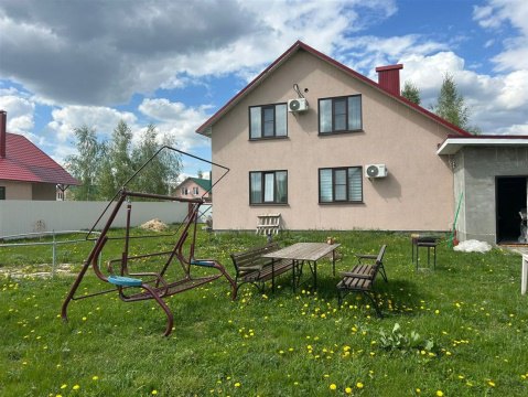 Дом 155м², участок 10 сот.