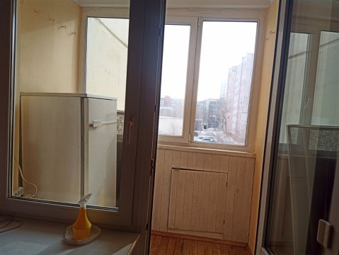 4-к квартира, 3/14 эт., 91м²