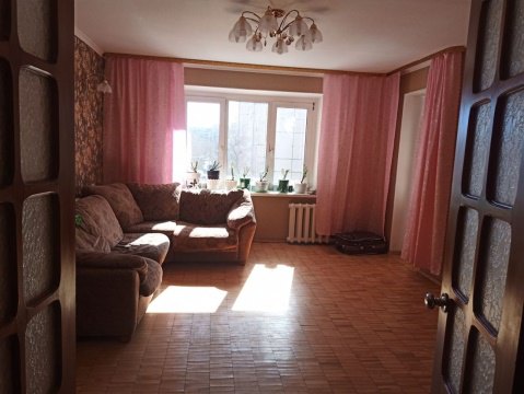 4-к квартира, 3/14 эт., 91м²