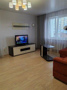 2-к квартира, 3/9 эт., 58м²