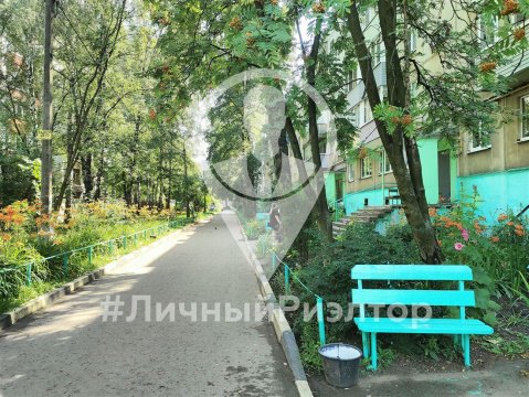 2-к квартира, 1/5 эт., 44м²
