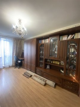 2-к квартира, 3/17 эт., 54м²