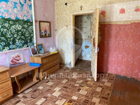 3-к квартира, 1/2 эт., 53м²