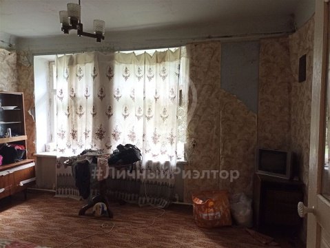 3-к квартира, 1/1 эт., 48м²