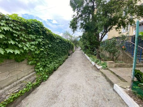Комната в 2-к квартире, 5/5 эт., 31м²