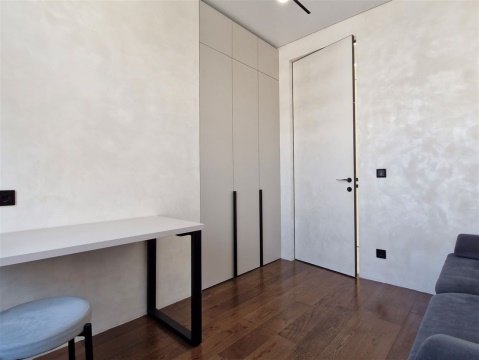 3-к квартира, 4/9 эт., 93м²