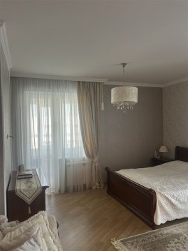 3-к квартира, 6/10 эт., 141м²