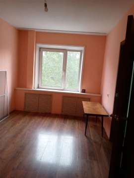 2-к квартира, 4/9 эт., 30м²