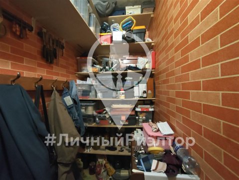 2-к квартира, 3/9 эт., 50м²