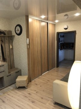 2-к квартира, 5/9 эт., 76м²