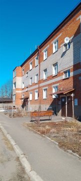 2-к квартира, 1/3 эт., 46м²