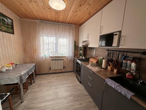 Дом 97м², участок 6,5 сот.