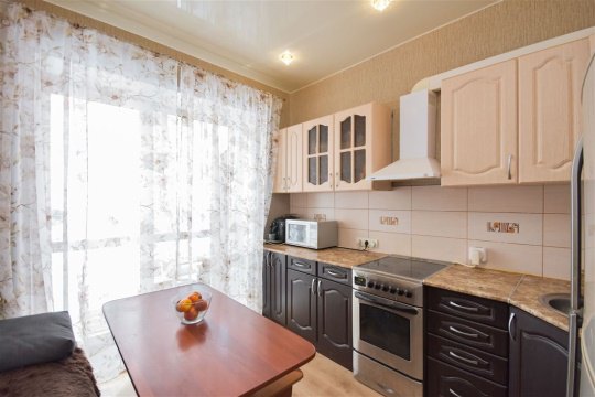2-к квартира, 1/3 эт., 51м²